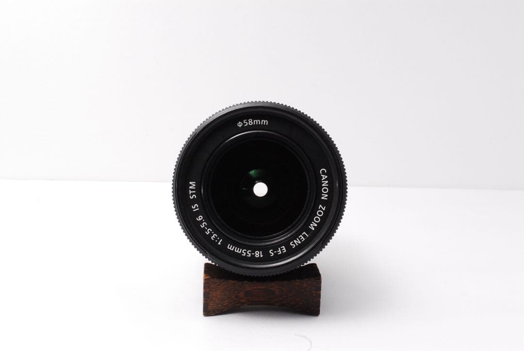 元箱あり❤️Canon kiss X7i❤️自撮りも楽々✨一眼レフカメラ