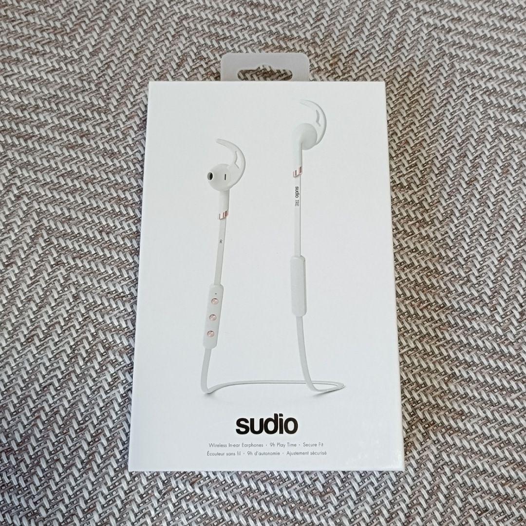sudio Tre ワイヤレスイヤホン ホワイト