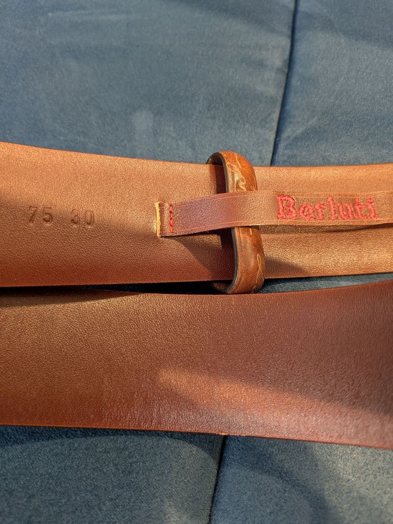 P*V様 ベルルッティ　ベルト　カリグラフィー　レザー　　メンズ　サイズ75