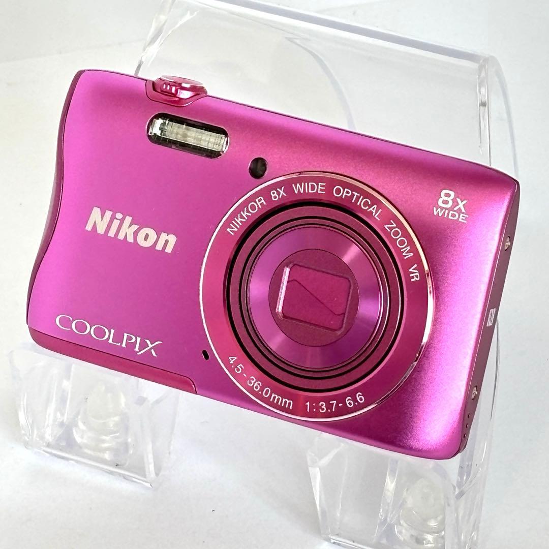 【美品】Nikon COOLPIX S3700 ニコン デジカメ　SDカード付