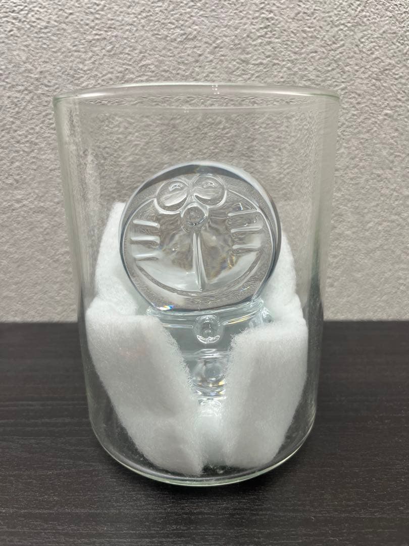 バカラ Baccarat のドラえもん 円筒ケース付き　大値下げ中！