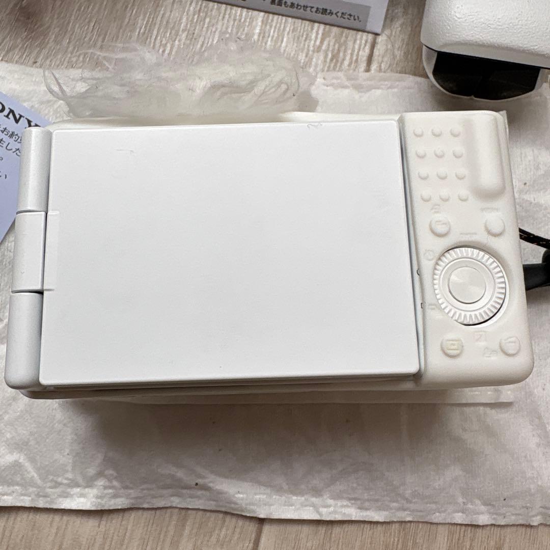 美品 SONY ZV1M2 ホワイト カバー アクセサリー付き
