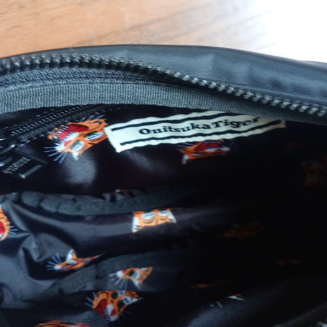 オニツカタイガー　ショルダーバッグ メッセンジャーバッグ