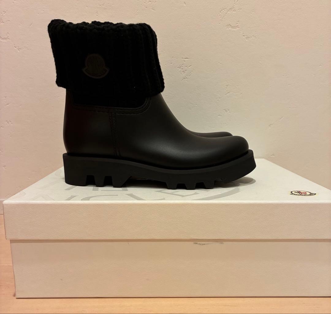 MONCLERブーツ新品未使用ブラック　サイズ37
