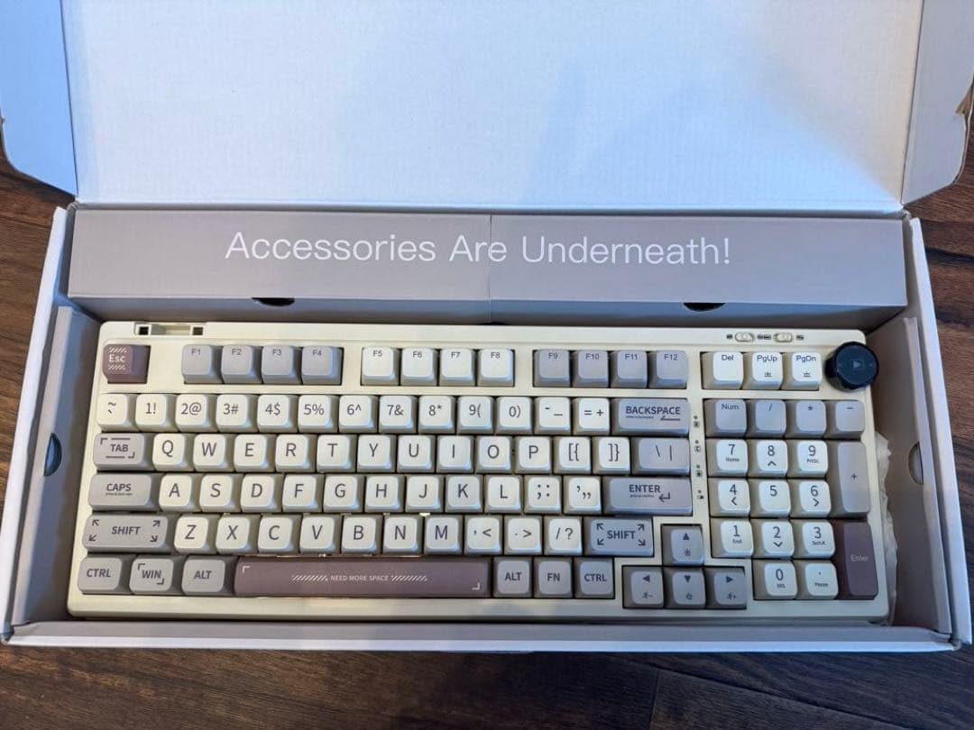 【極美】EPOMAKER RT100 (Sea Salt Silent) 英語