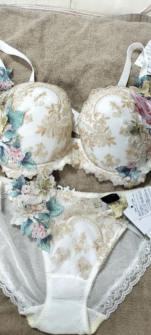 おやゆび姫 サルート店舗限定19G