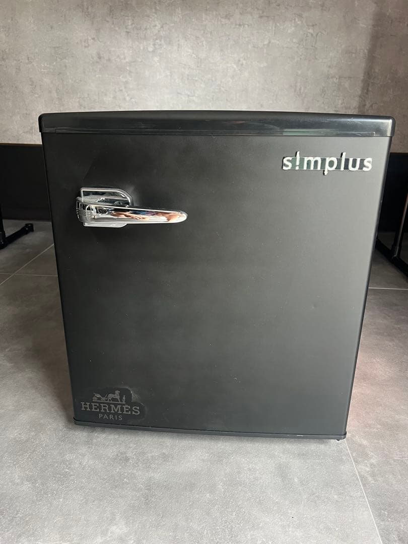 simplus 小型冷蔵庫 黒 オレンジ エルメス お洒落な アメリカン 家具