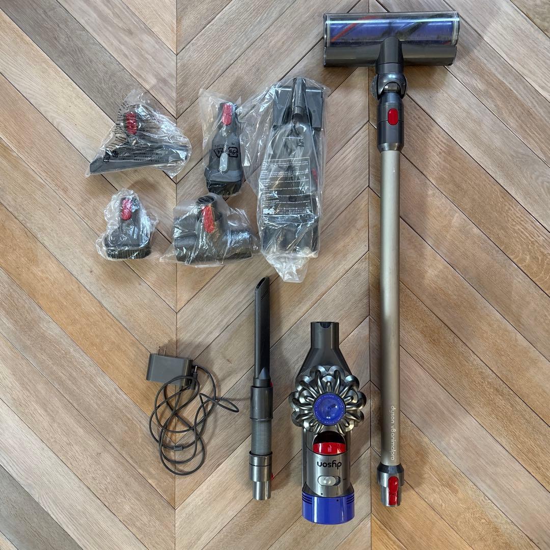 ダイソン v8 animalpro Dyson 掃除機 サイクロン クリーナー