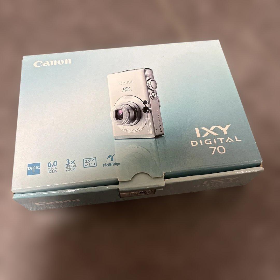 付属品あり　Canon　デジカメ　IXY70