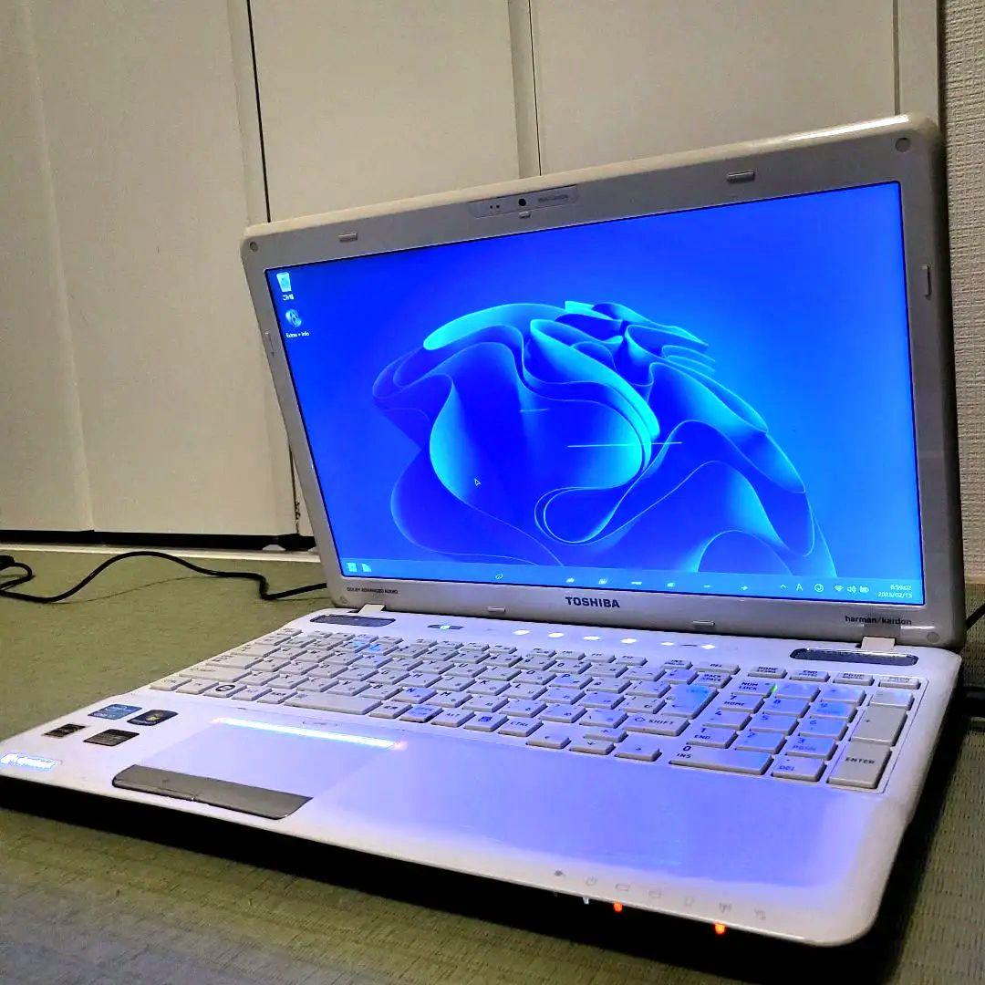 高性能Core i7搭載！軽量Windows11Pro & Office2024