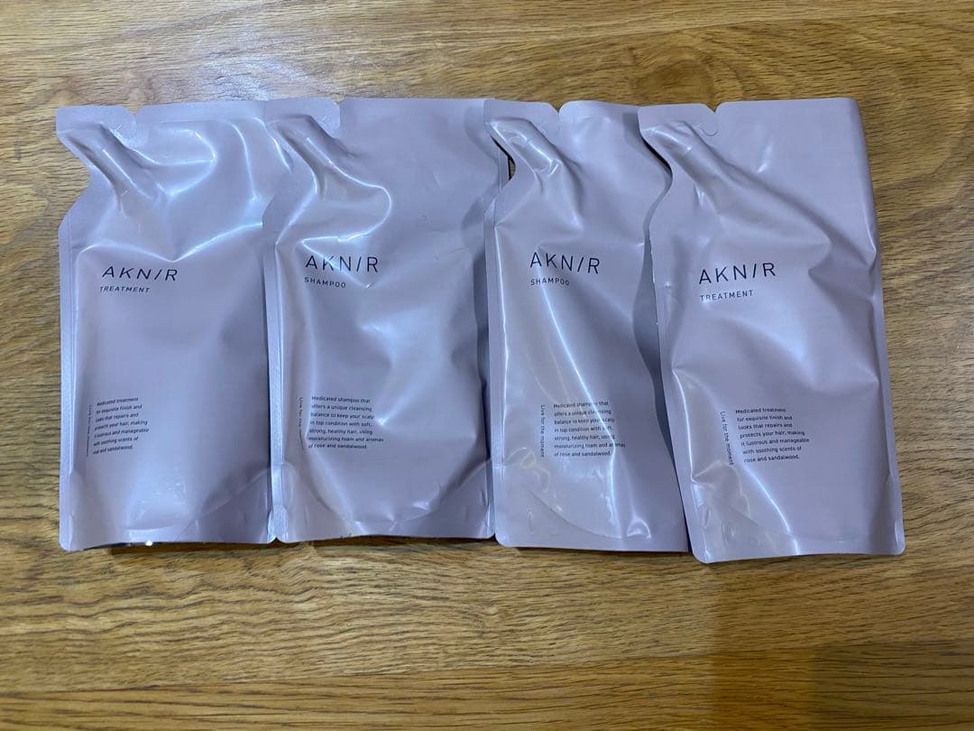 AKNIR トリートメント 4個セット