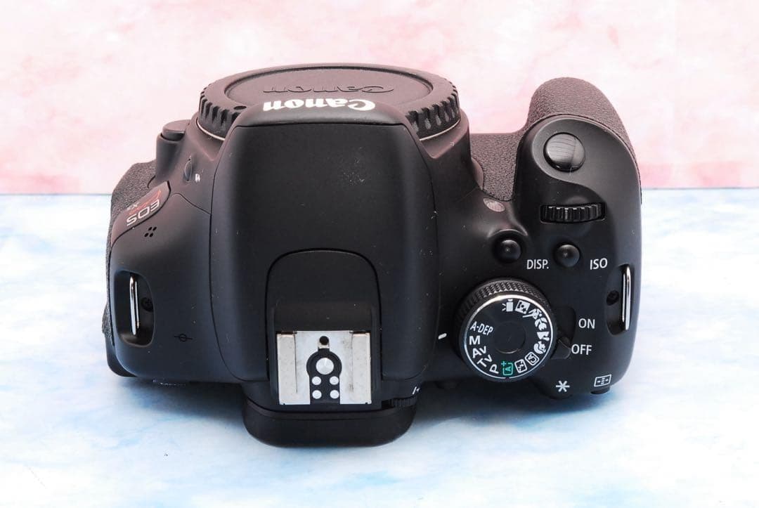 キャノン Kiss X5☆Wレンズ＆バッグ☆一眼レフカメラ☆ショット数少！