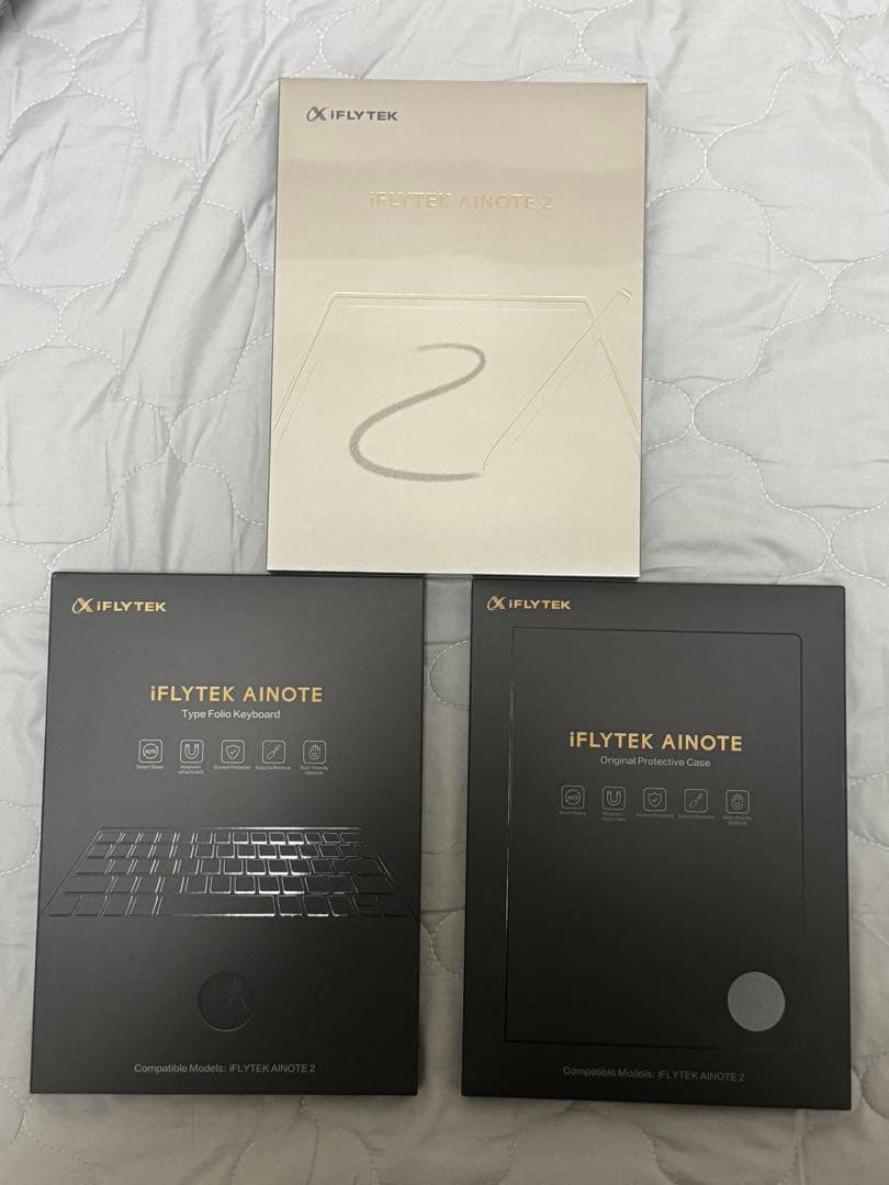 iFLYTEK AINOTE 2 フォリオキーボードと保護ケース