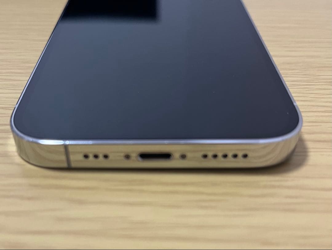 Apple iPhone 14 Pro シルバー 本体 256GB