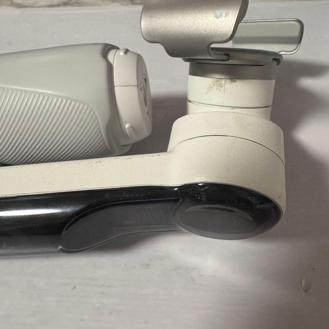 Insta360 Flow(サミットホワイト)