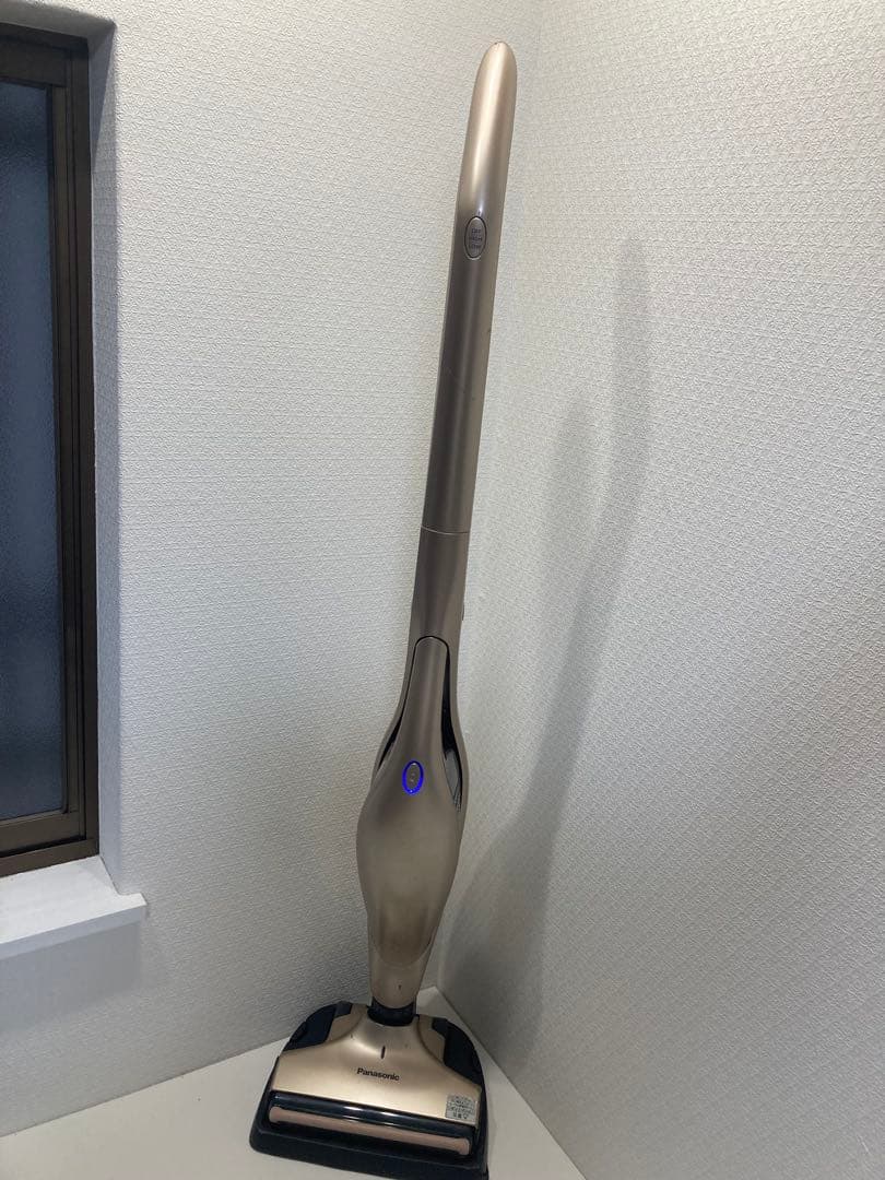 Panasonic コードレス スティック掃除機 MC-BU110J-T