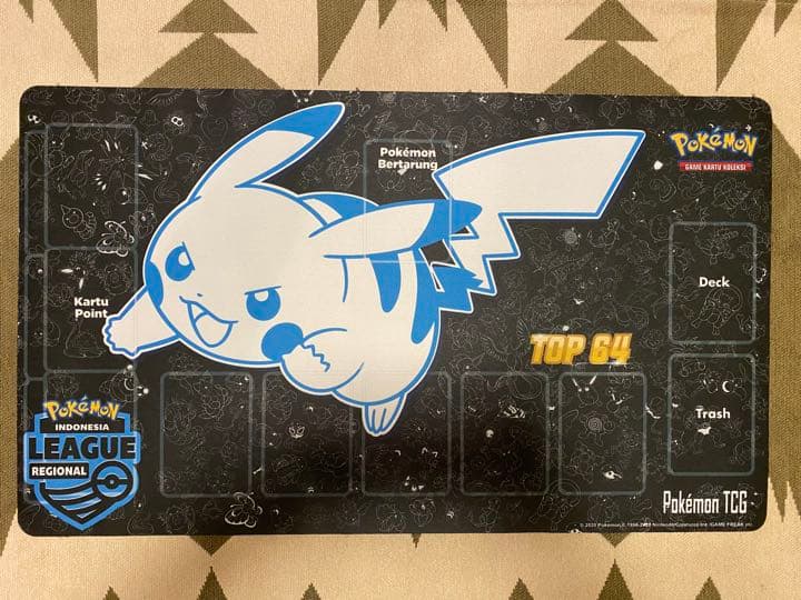 【国内未発売】ピカチュウ　プレイマット　 プレマ　海外正規品