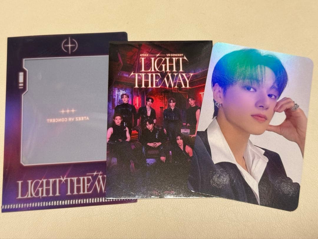 ATEEZ VR入場特典スペシャルホログラムトレカ ウヨン