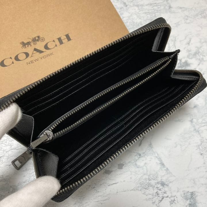 COACH SIGNATURE ACCORDION ラウンドファスナー