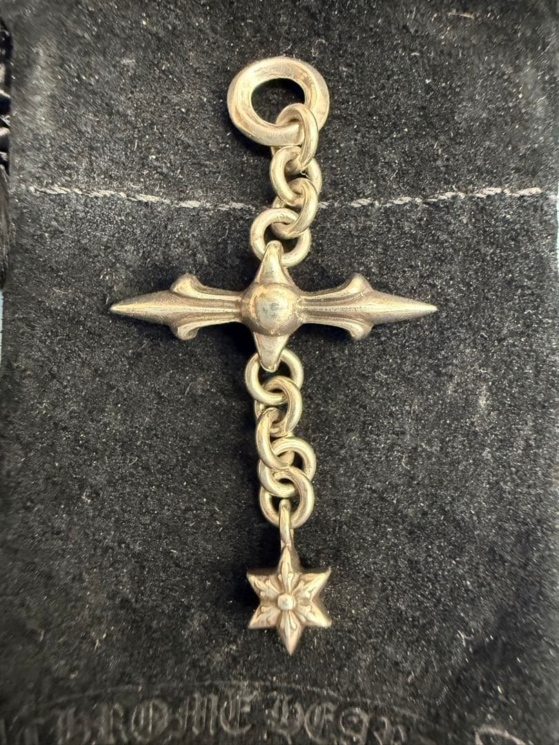 正規品　クロムハーツ　シルバー　ローリークロスチャーム