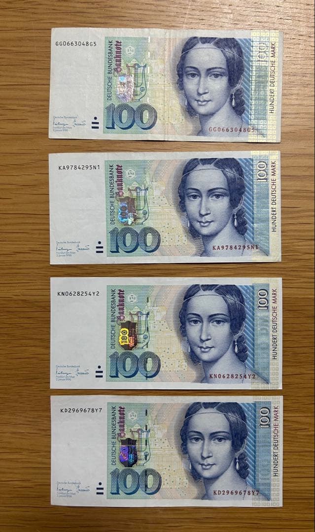 【旧紙幣】ドイツマルク 100マルク 音楽デザイン　***即購入可能 4枚セット