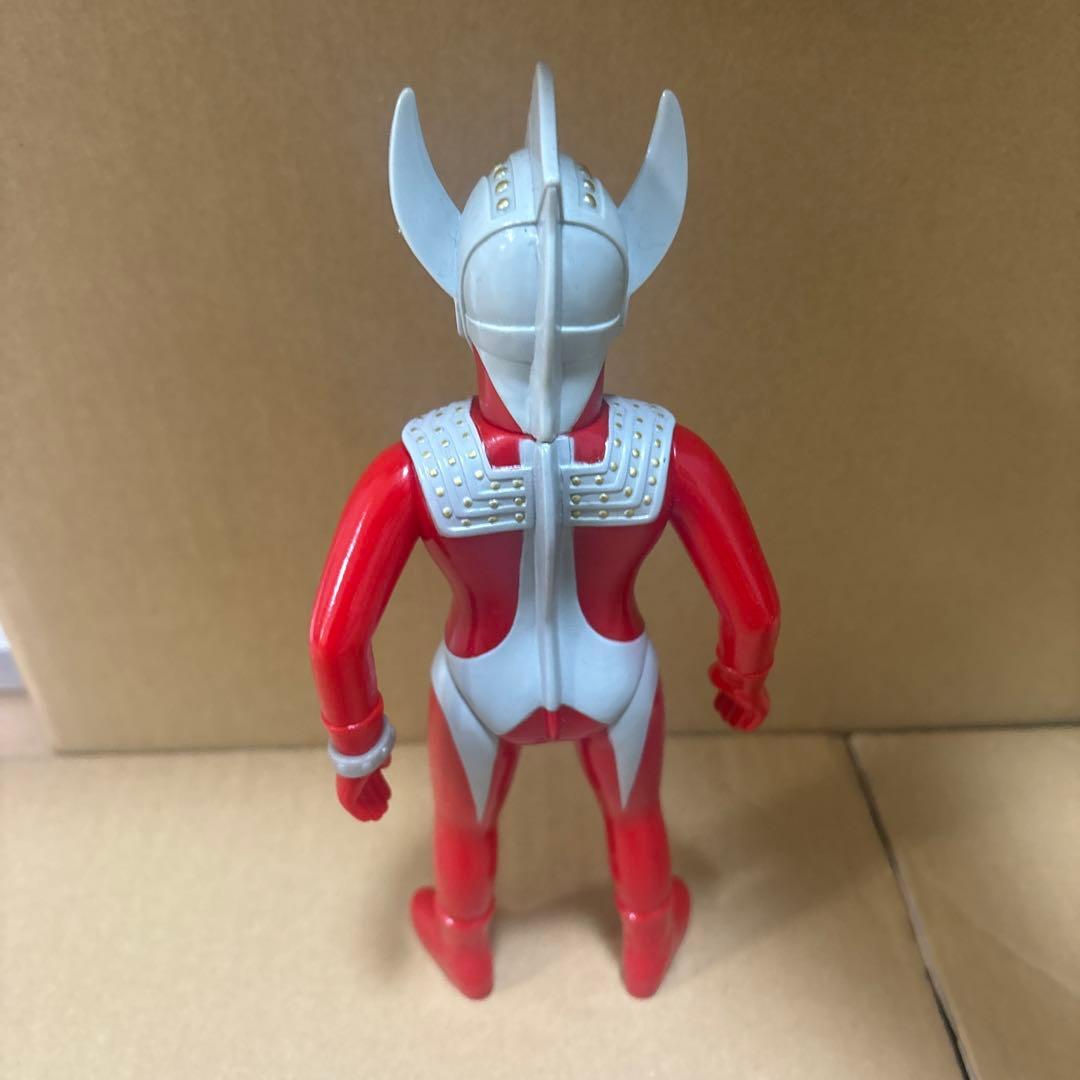 銀河連邦 M78星雲人 ウルトラマンタロウ