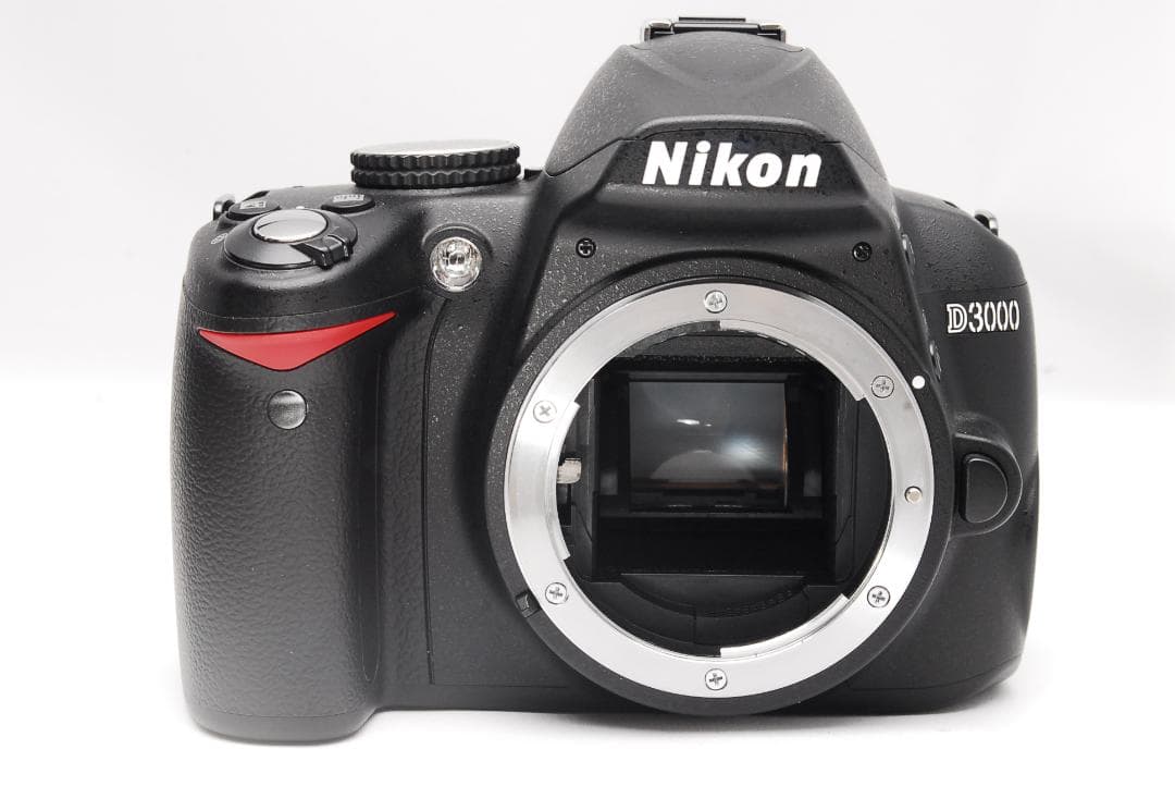 Nikon D3000 ♥撮影枚数1252枚 ダブルレンズ 外箱付き 一眼レフ