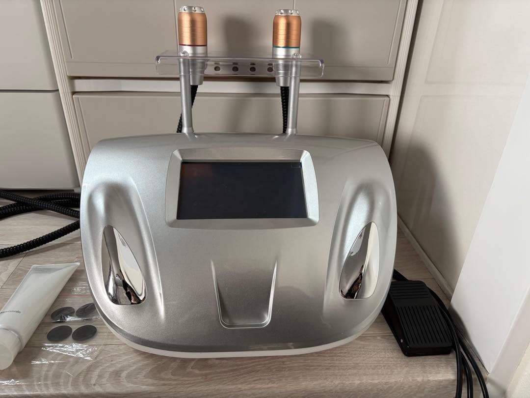 VMAX ブイマックス 業務用美顔器 サロン向け／セルフケア対応