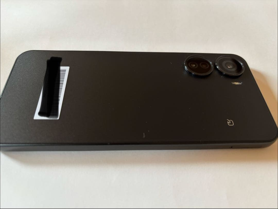 Libero 5G IV Y!mobile ブラック本体