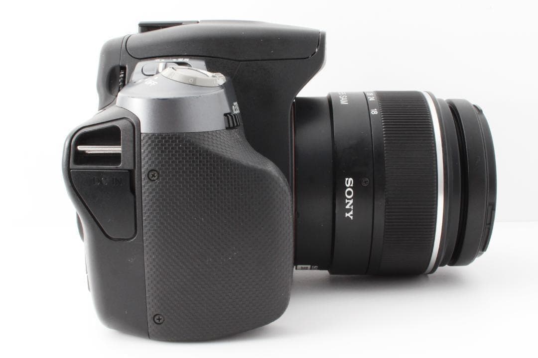 SONY α330 ダブルレンズキット　標準から望遠までOK　可動式液晶