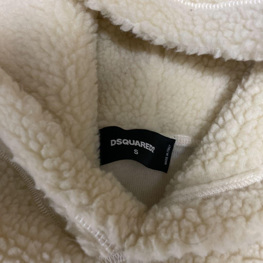 ディースクエアード モコモコパーカー