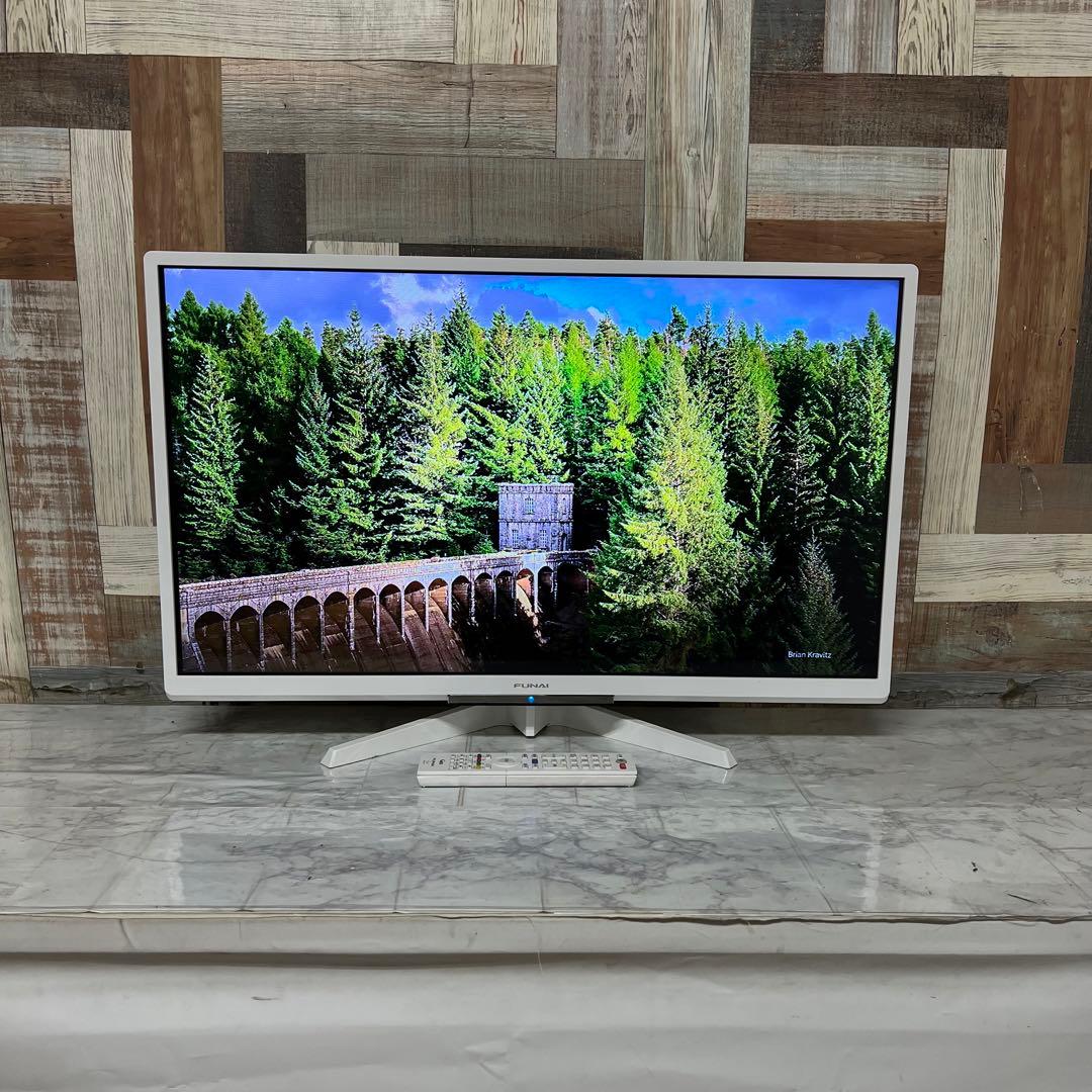 即日受渡❣️全国送料込3年前購入フナイ32型録画機能内蔵液晶テレビホワイトモデル