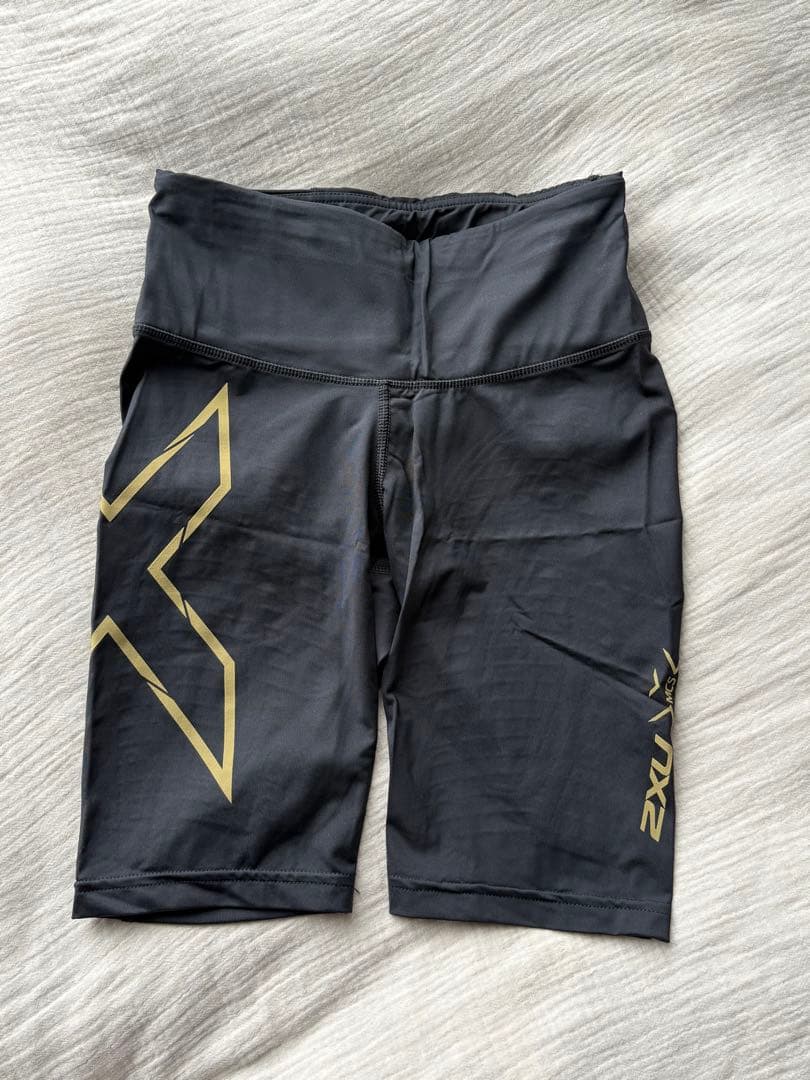 2XU MCS ライトスピード ミッドライズ コンプレッションショート