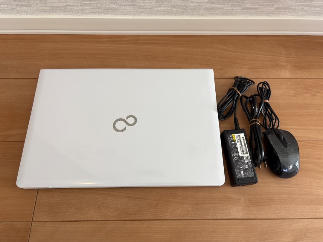 富士通 AH30/X ノートパソコン LIFEBOOK