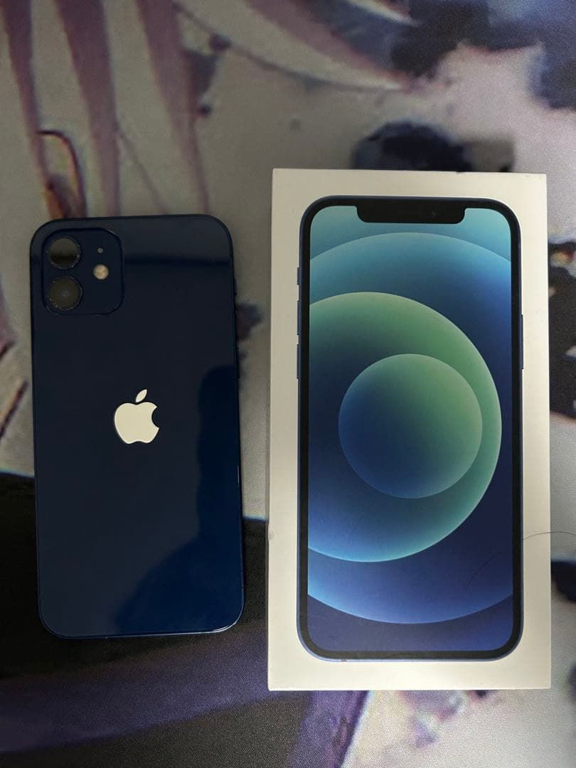 iPhone 12 64GB SIMロックあり バッテリー74%