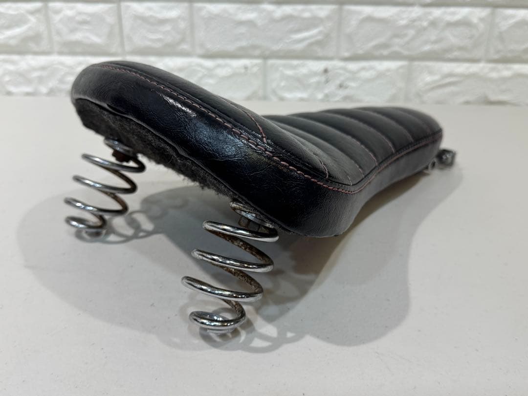 ショベル　リジット　サドル　ビンテージ　ソロ　FX S FLH 4速　スポスタ