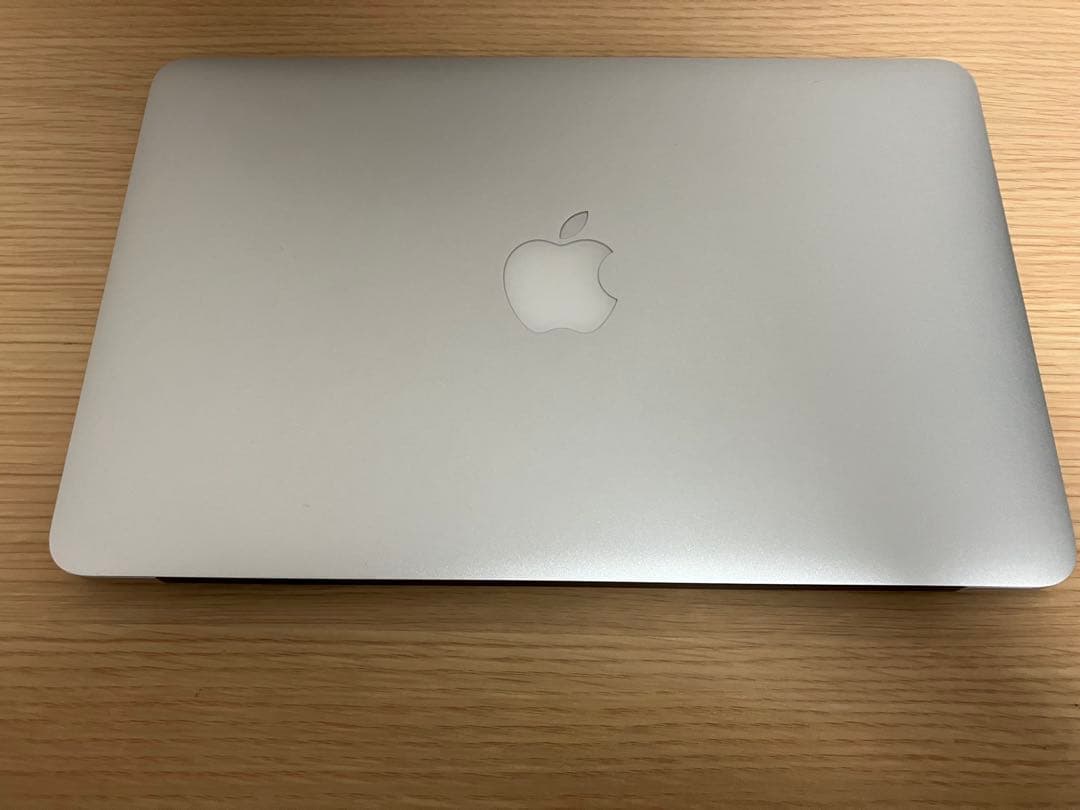 【美品】MacBook Air 11インチ Early 2014