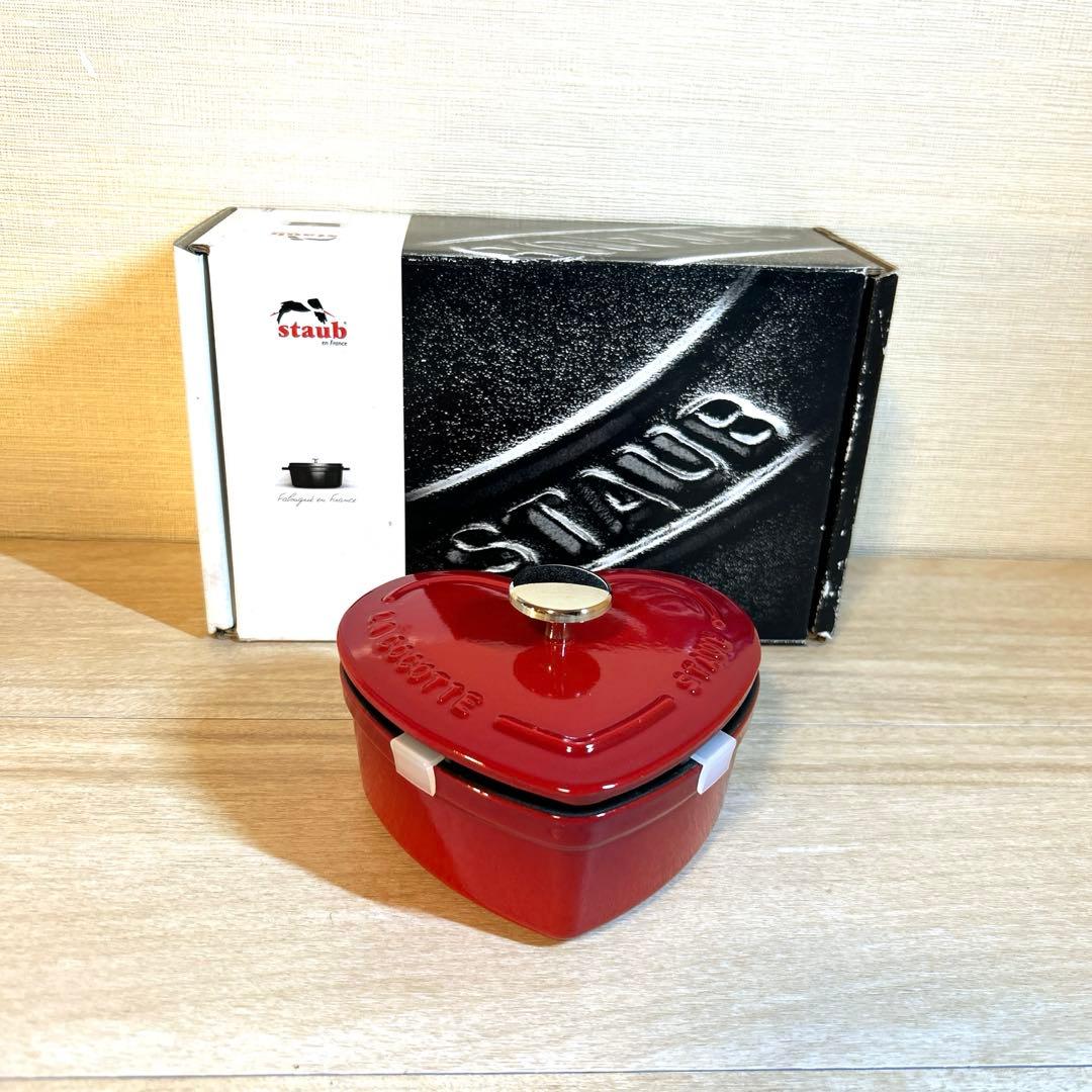 staub ストウブ　スモールハートココット　チェリー　12cm 鍋