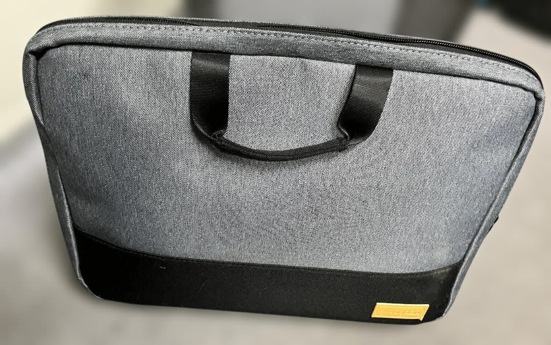 富士通 LIFEBOOK Core i7 13世代 超軽量 14インチ