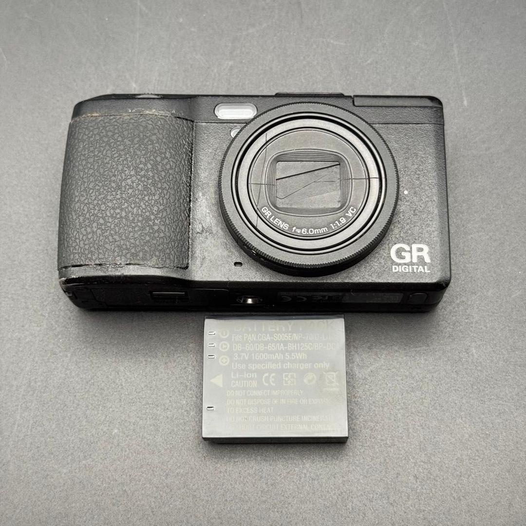 【ジャンク品】RICOH GR DIGITAL Ⅳ コンパクトデジタルカメラ