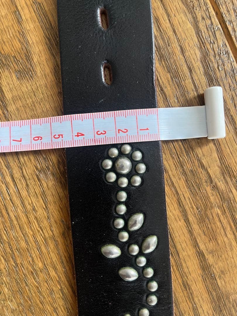 専用です　HTC フラワー スタッズベルト ブラック　32inch 数回使用のみ