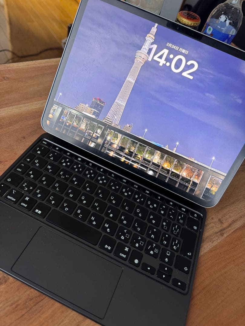 ※週末期限！iPad pro M4本体＋キーボード2点セット！（Apple純正）