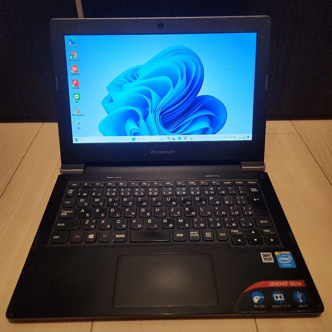 ⭐お値下げ❗　ノートパソコン　薄型　軽量　Lenovo　持ち運び可能❗❗