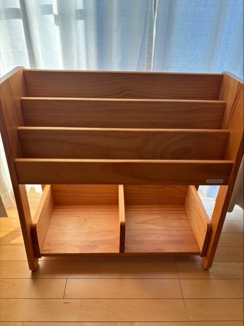 大和屋 ヤマトヤ　ノスタ　ブックシェルフ　絵本棚 本棚