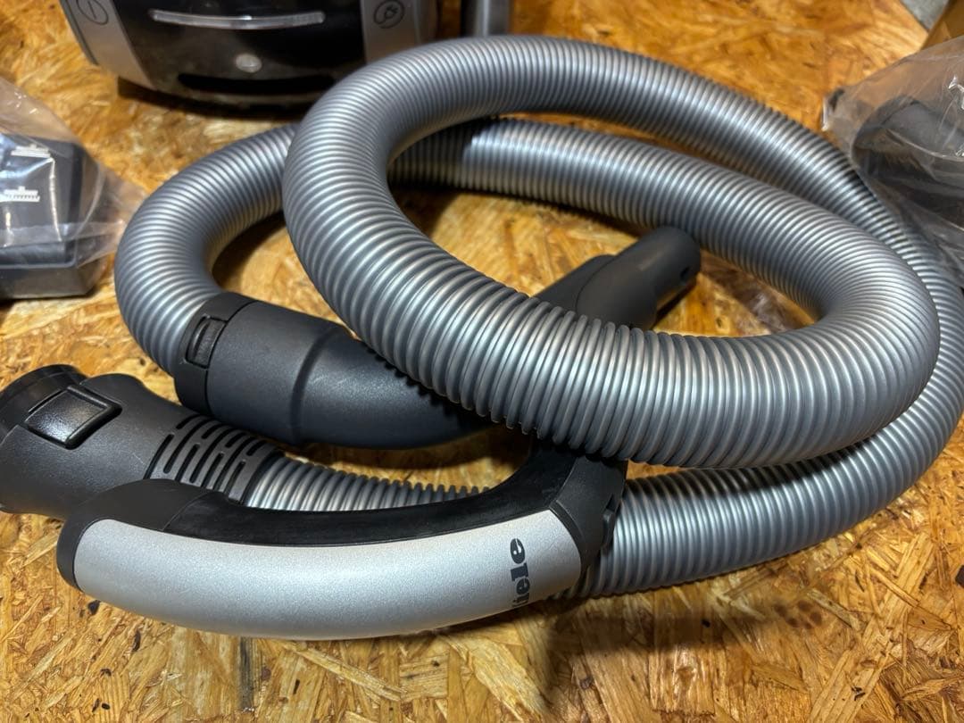 オ*フ様 掃除機 S4580 ミーレ ドイツ製 フィルター 箱説明書 付き 訳あ