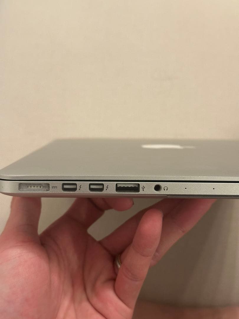 MacBook Pro 13 i5 8GB SSD256 ジャンク