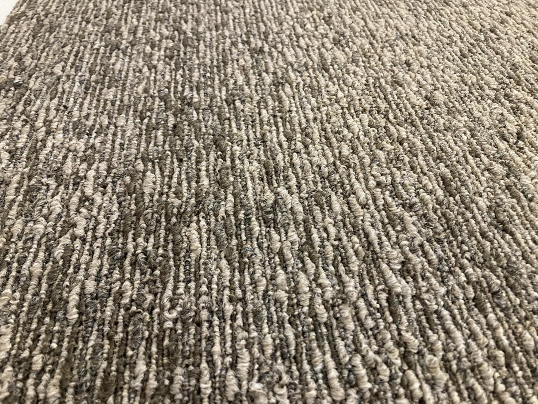 mill3050　タイルカーペット７２枚　新品・未使用　国内メーカー