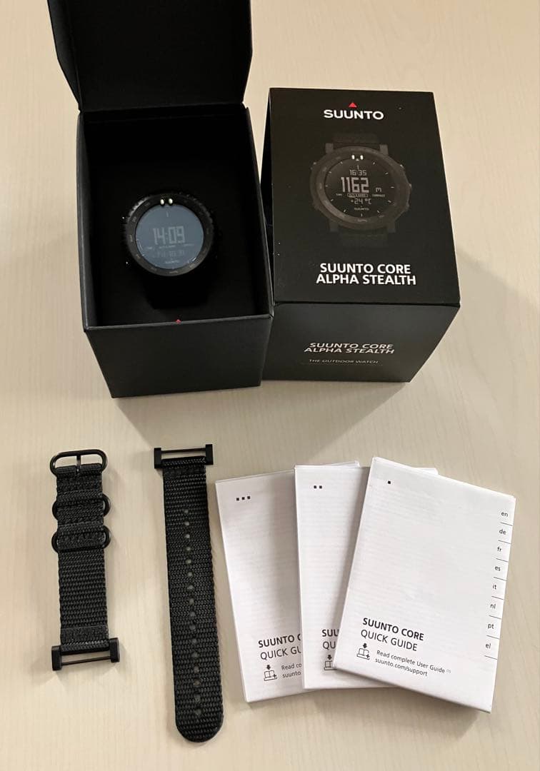 時計 SUUNTO CORE ALPHA STEALTH