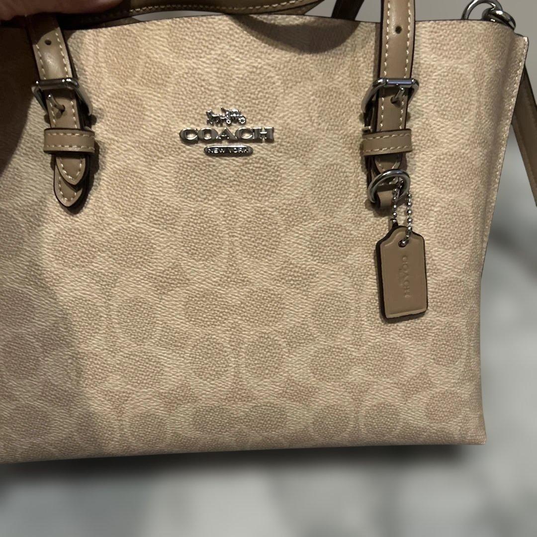 コーチ　coach モリー トート バッグ 25・シグネチャー