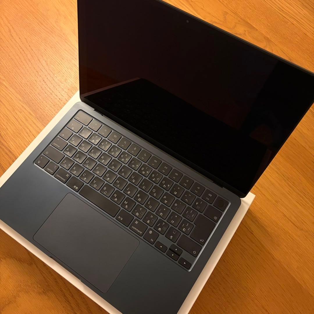 MacBook Air M2 13.6インチ 512GB MLY43J/A